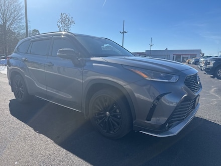 2024 Toyota Highlander XSE SUV
