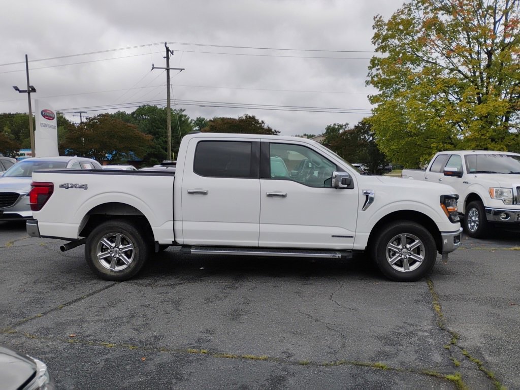 2024 Ford F-150 XLT photo 2