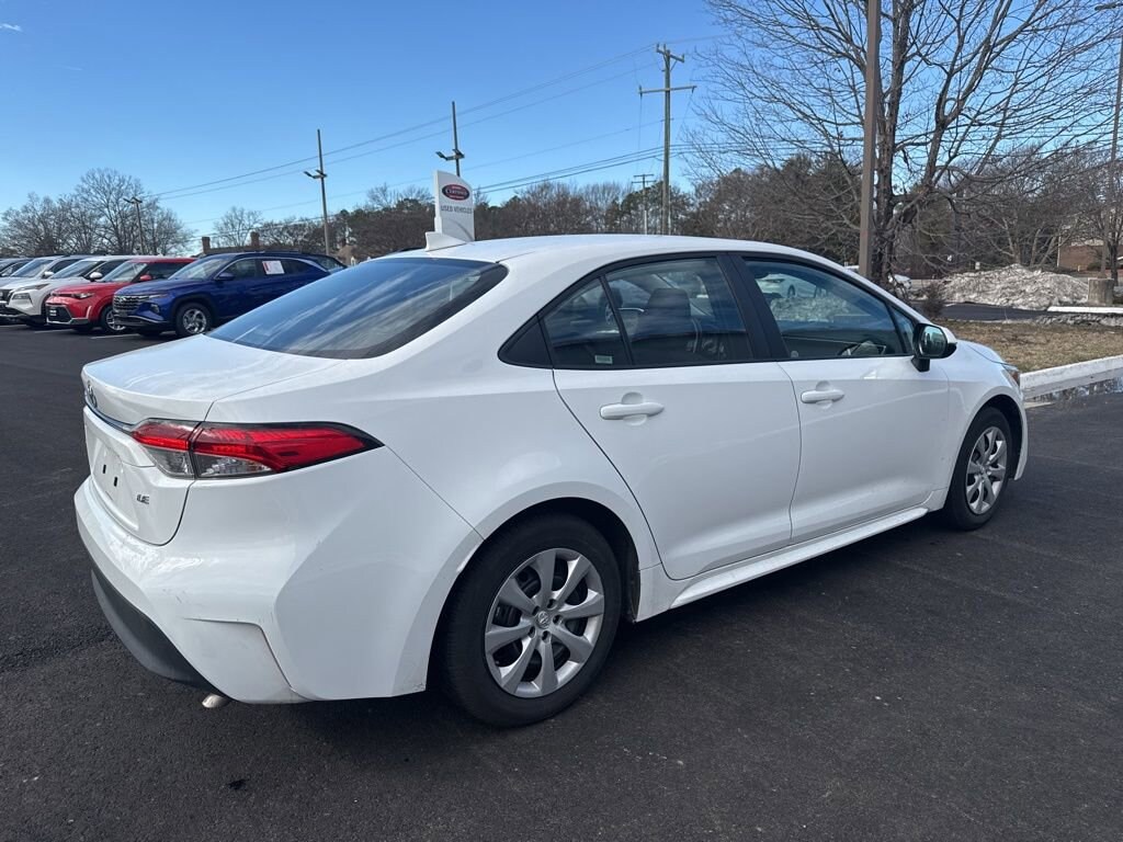Used 2025 Toyota Corolla LE Sedan
