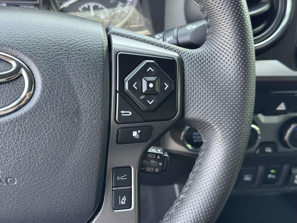 2023 Toyota Tacoma TRD Sport - Photo 13