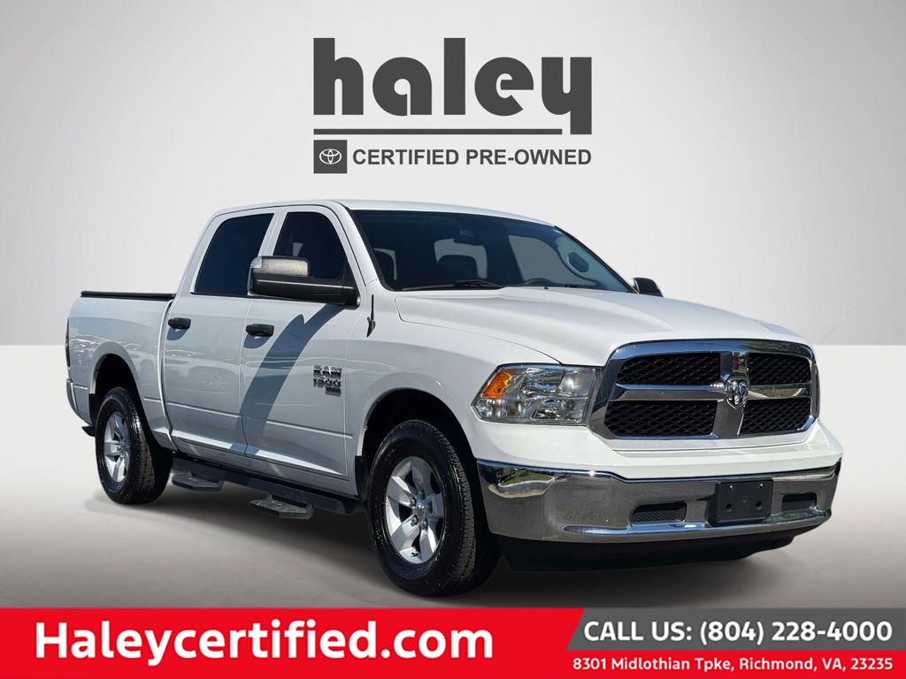 2023 RAM 1500 Classic SLT 4x4 Crew Cab 5'7's photo