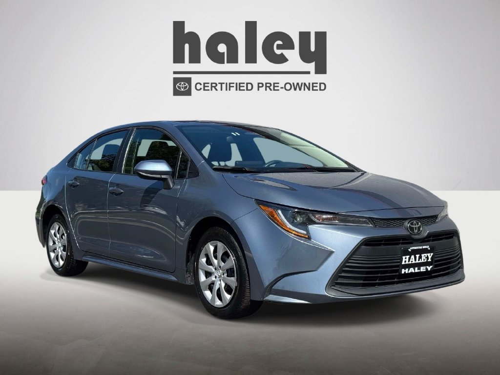 Used 2025 Toyota Corolla LE Sedan