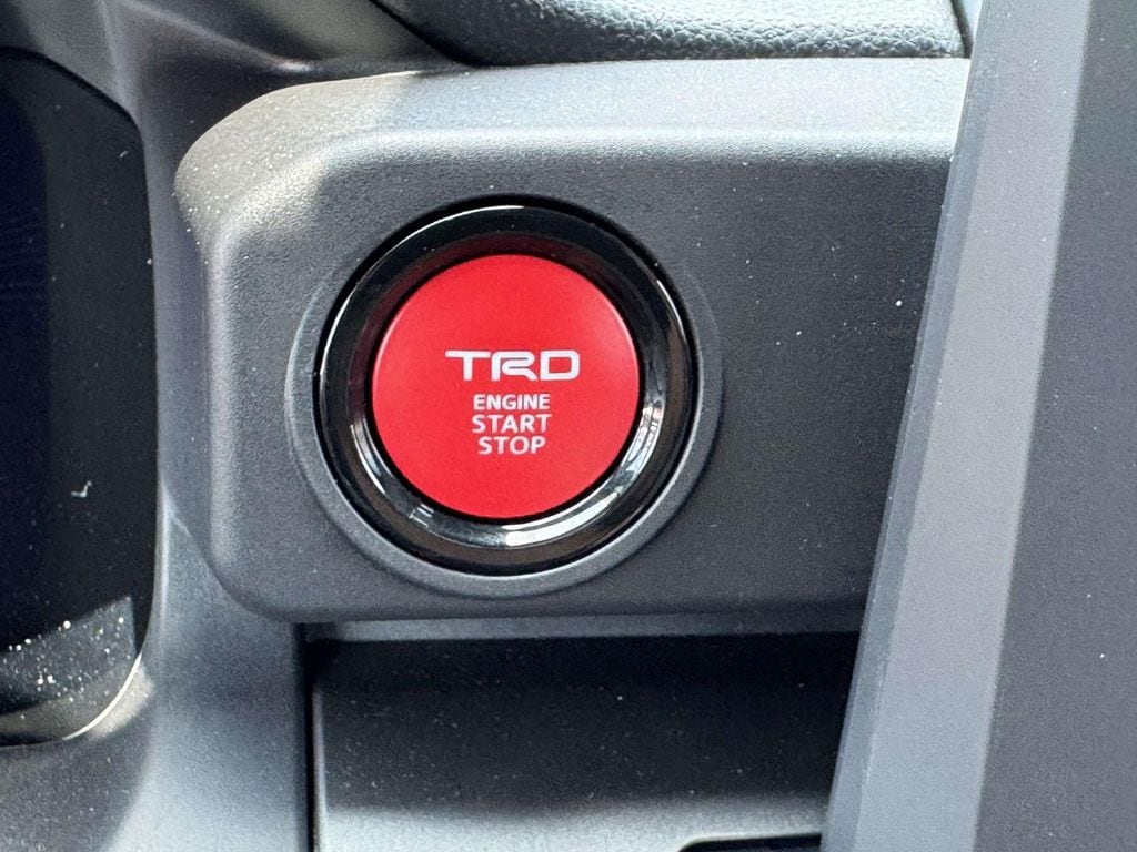2026 Toyota Tacoma TRD Off Road - Photo 9