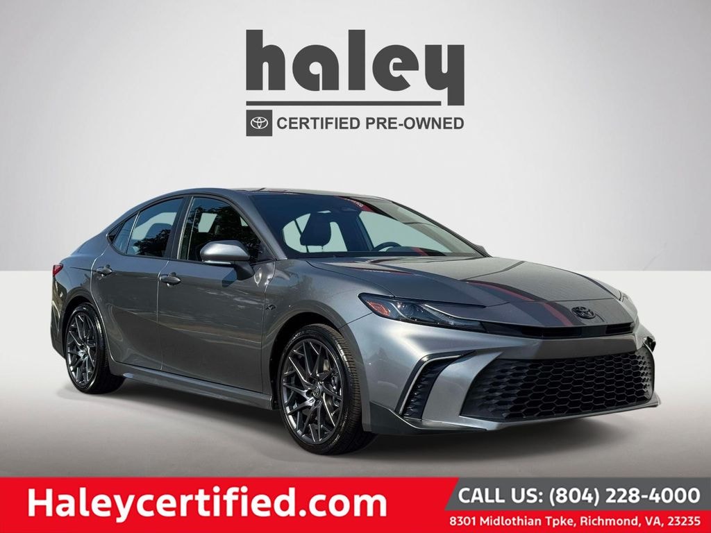 Used 2025 Toyota Camry SE Sedan