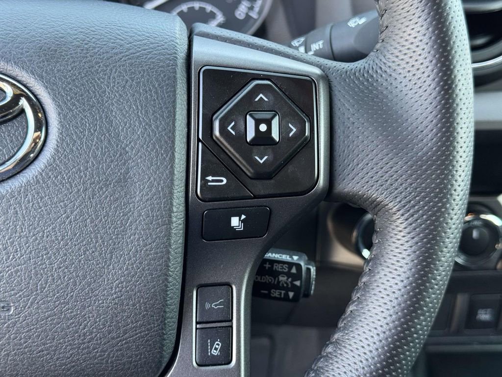 2023 Toyota Tacoma TRD Sport - Photo 12
