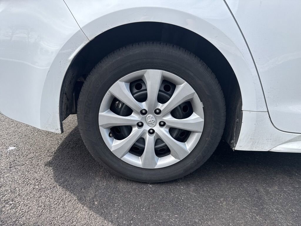 Used 2025 Toyota Corolla LE Sedan