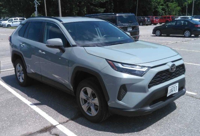 Used 2023 Toyota RAV4 XLE with VIN 2T3W1RFV4PW288531 for sale in Northfield, Minnesota