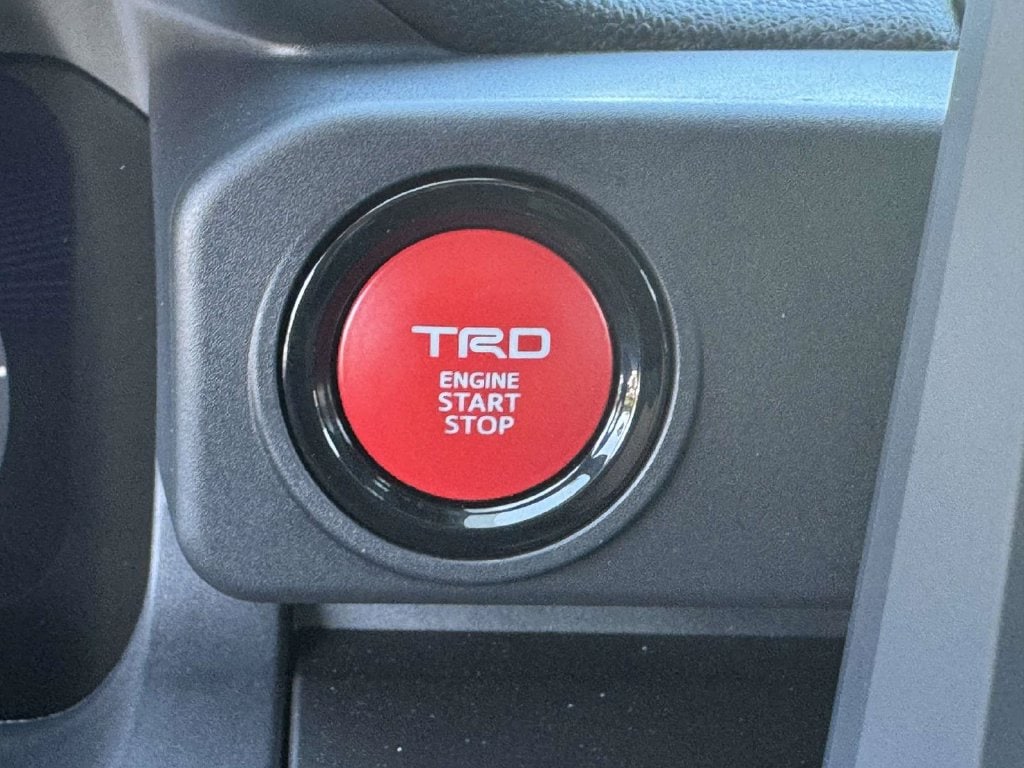 2026 Toyota Tacoma TRD Off Road - Photo 9