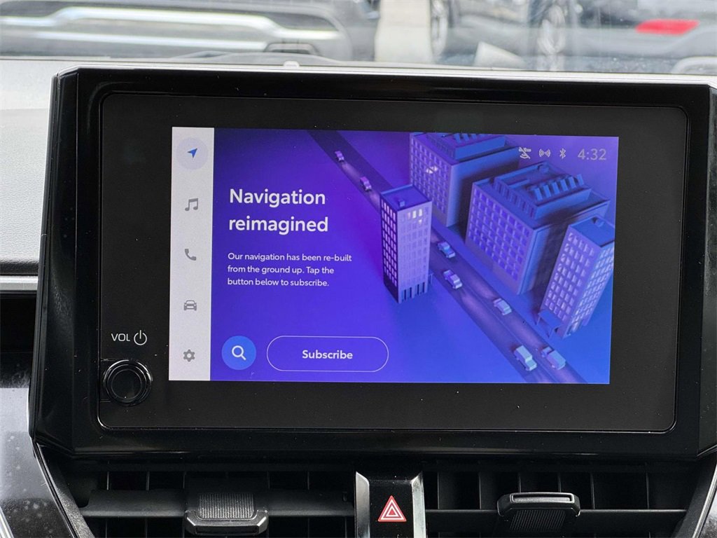 2024 Toyota Corolla LE photo 3