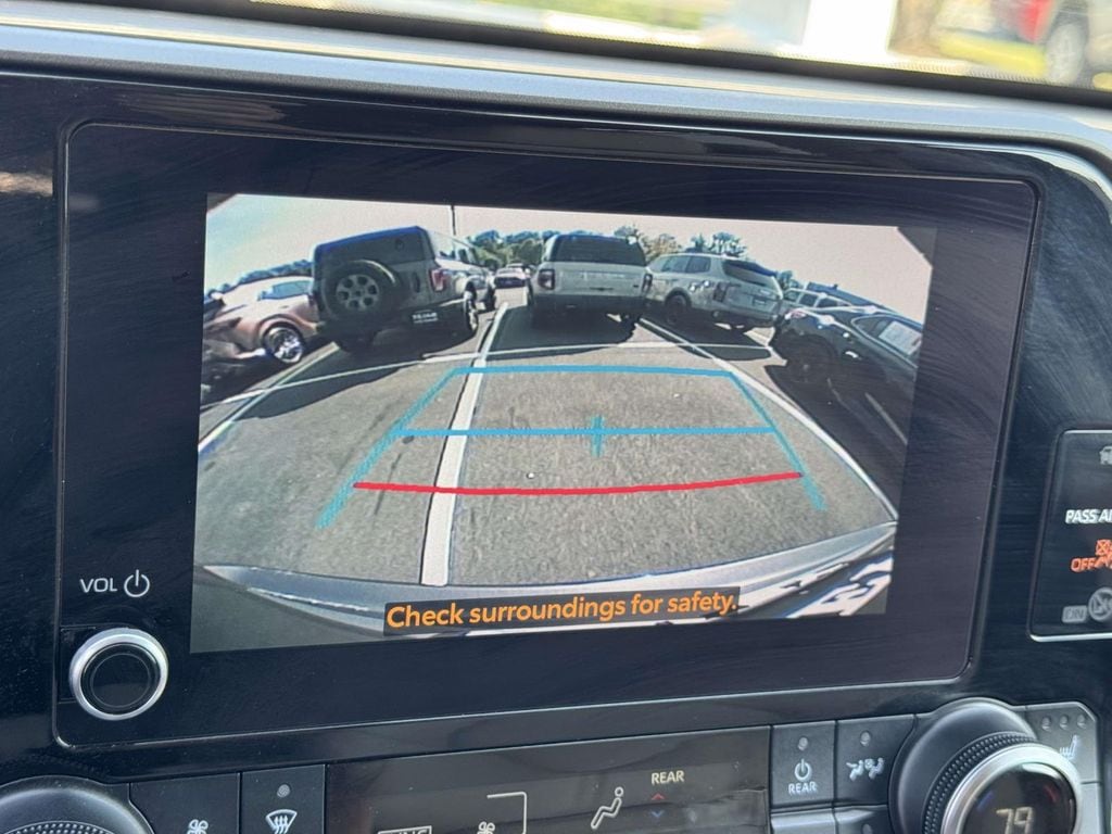 Used 2023 Toyota Highlander XLE SUV