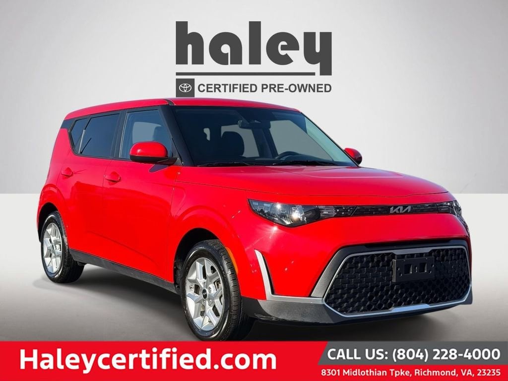 Used 2024 Kia Soul LX Hatchback