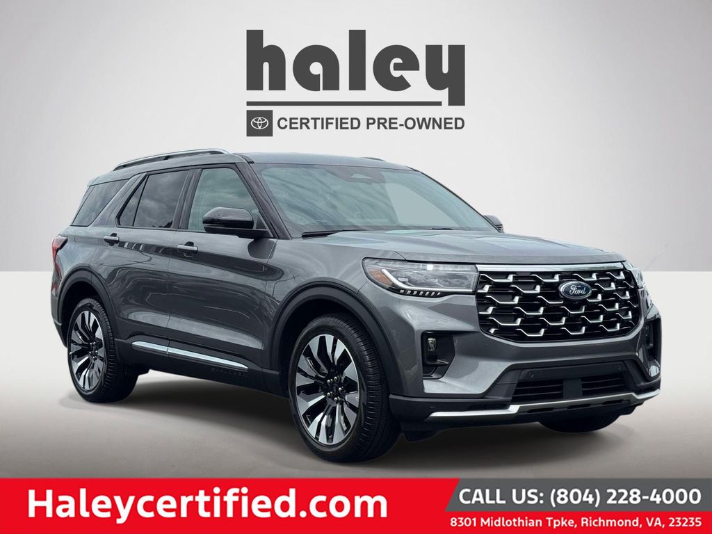 2026 Ford Explorer Platinum 4WD's photo
