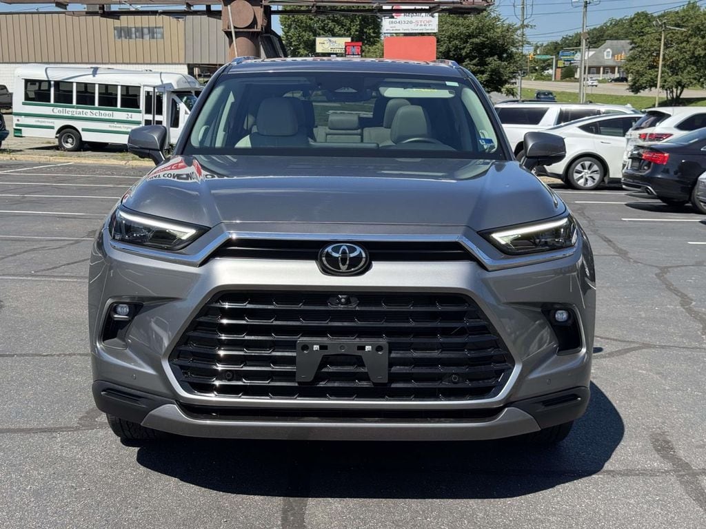 2025 Toyota Grand Highlander Limited - Photo 26