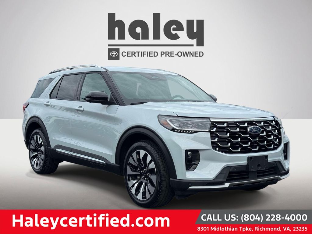 2026 Ford Explorer Platinum 4WD's photo