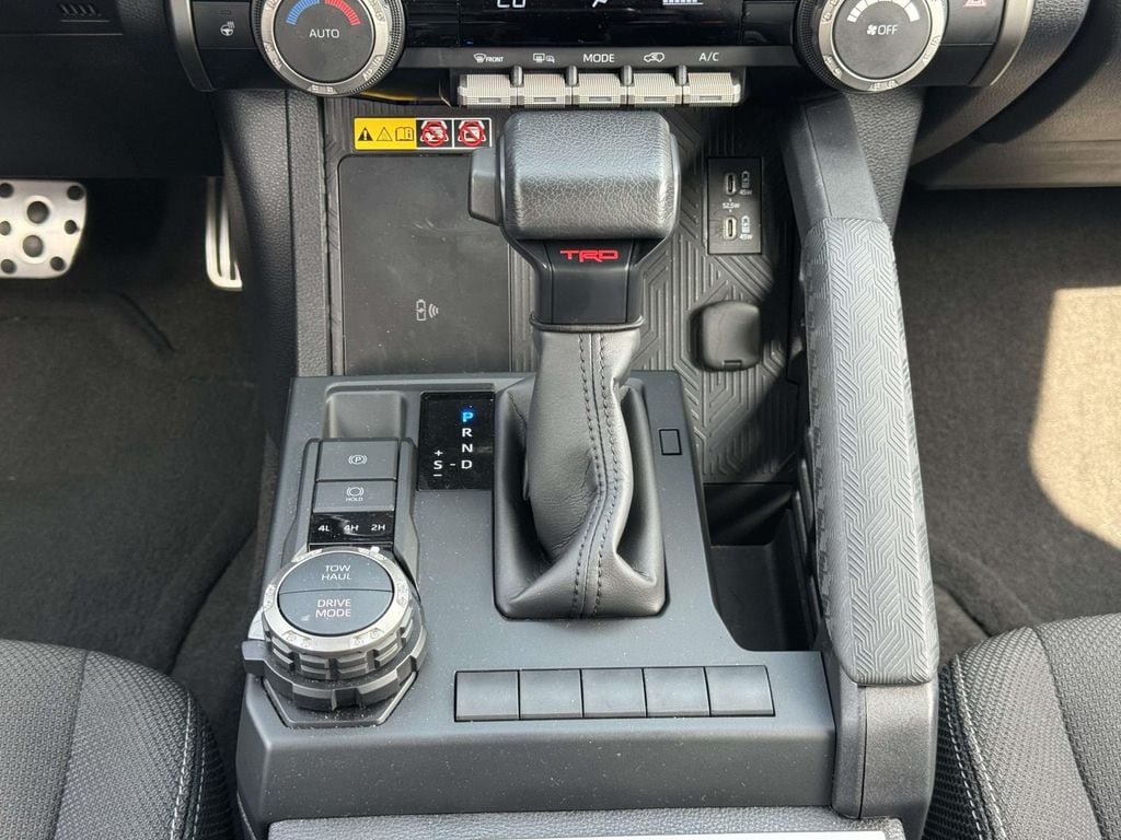 2025 Toyota 4Runner TRD Sport - Photo 6