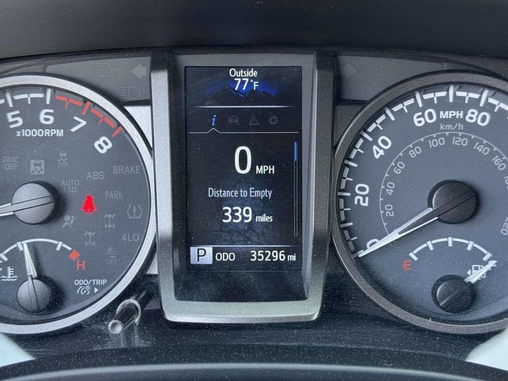 2023 Toyota Tacoma TRD Sport - Photo 13