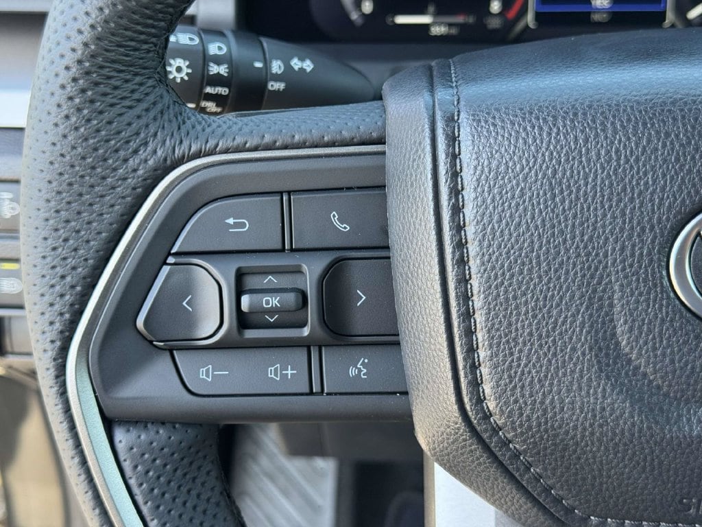 2026 Toyota Tacoma TRD Off Road - Photo 12