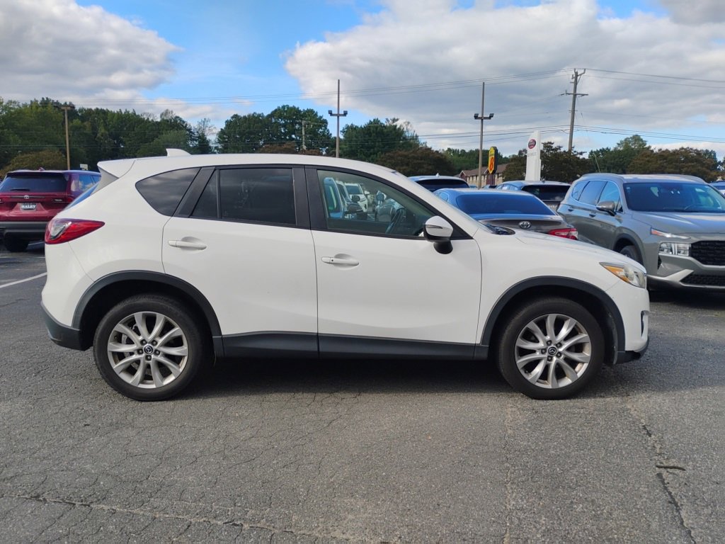 2015 Mazda CX-5 Grand Touring photo 2
