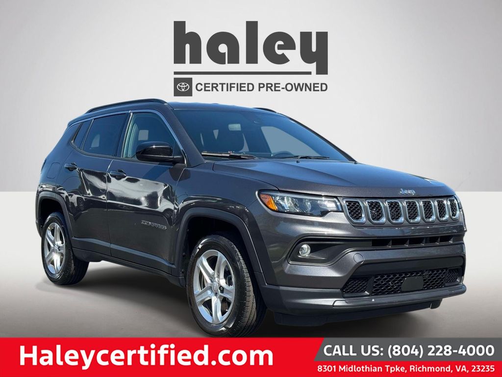 2024 Jeep Compass Latitude 4X4's photo
