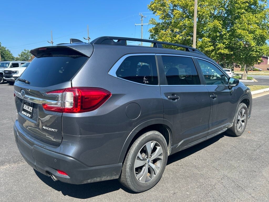 Used 2025 Subaru Ascent Premium SUV