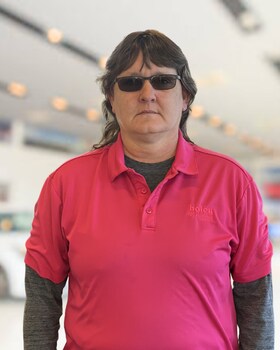 Staff member Lisa Coleman from d3b99507771e