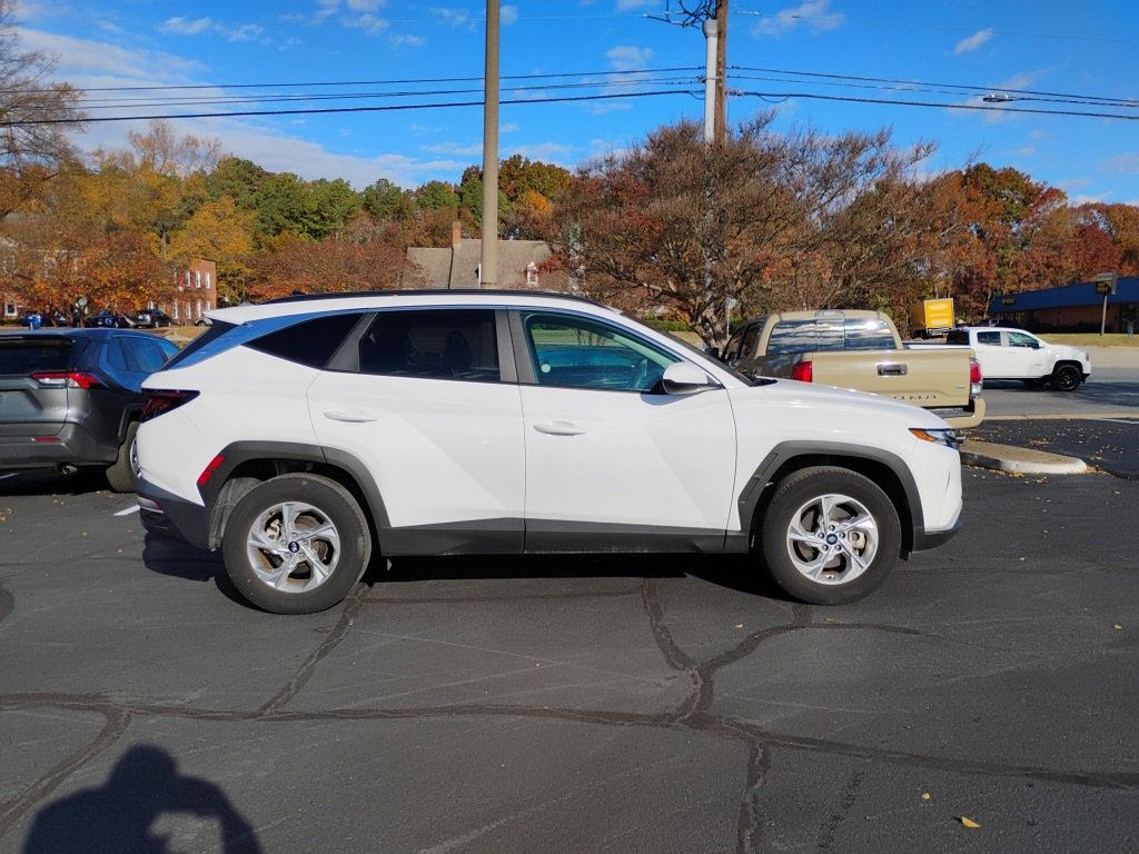2024 Hyundai Tucson SEL photo 2