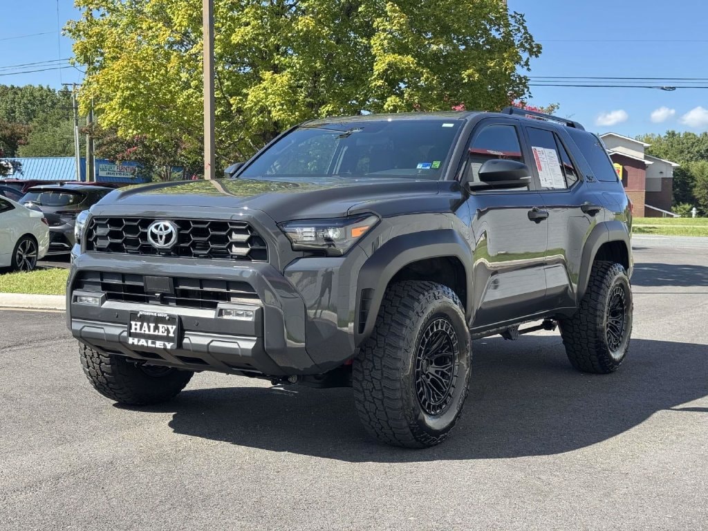 2025 Toyota 4Runner TRD Off-Road - Photo 24