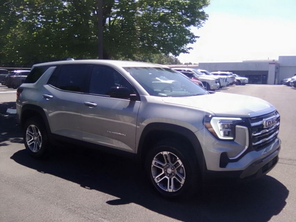 2026 GMC Terrain Elevation FWD's photo