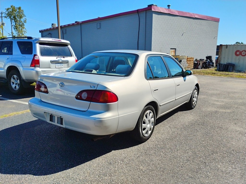 2001 Toyota Corolla S photo 3