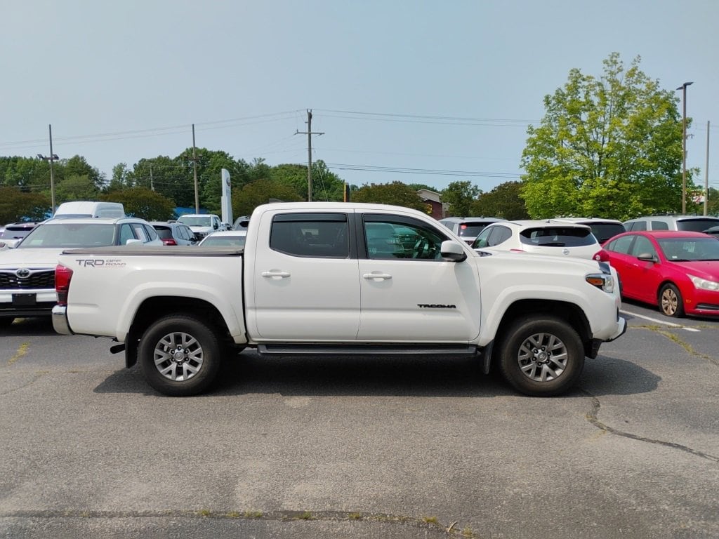 Used 2019 Toyota Tacoma SR5 with VIN 3TMCZ5AN4KM284050 for sale in North Chesterfield, VA