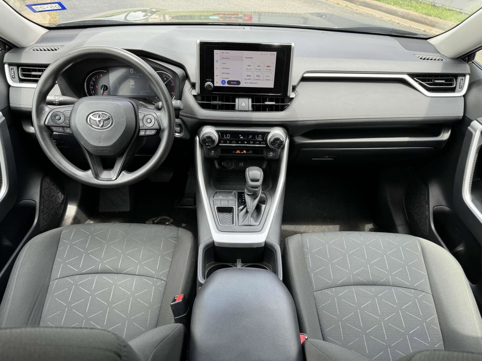 Used 2023 Toyota RAV4 XLE with VIN 2T3W1RFV4PW268537 for sale in North Chesterfield, VA