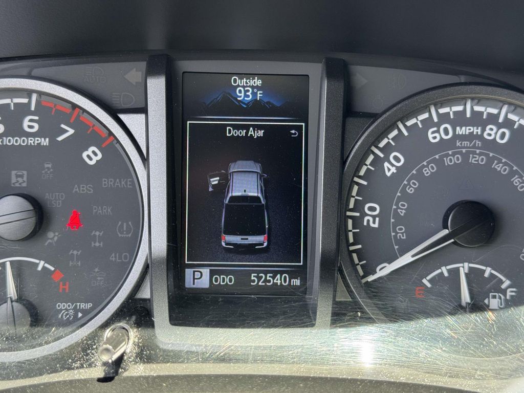 2023 Toyota Tacoma TRD Sport - Photo 14