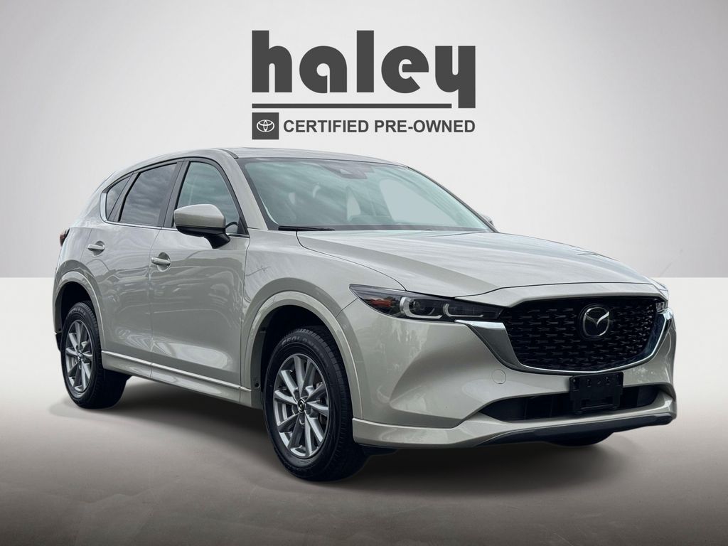2025 Mazda CX-5 S Preferred package Auto AWD's photo