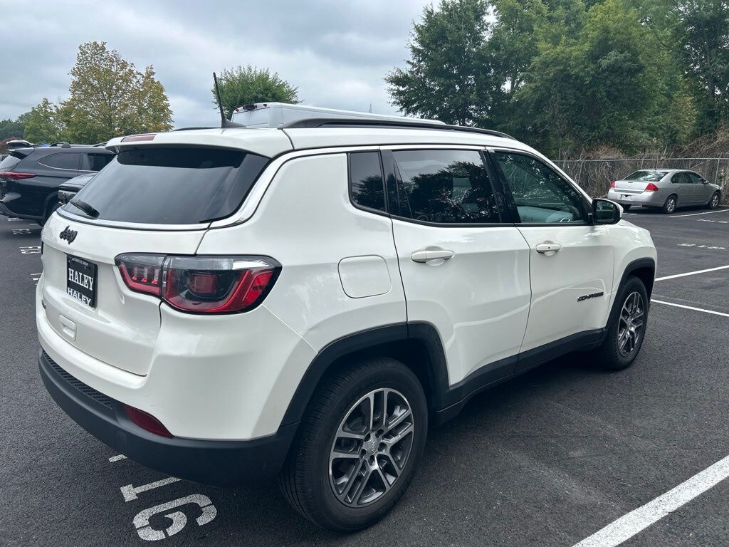 Used 2018 Jeep Compass Latitude SUV