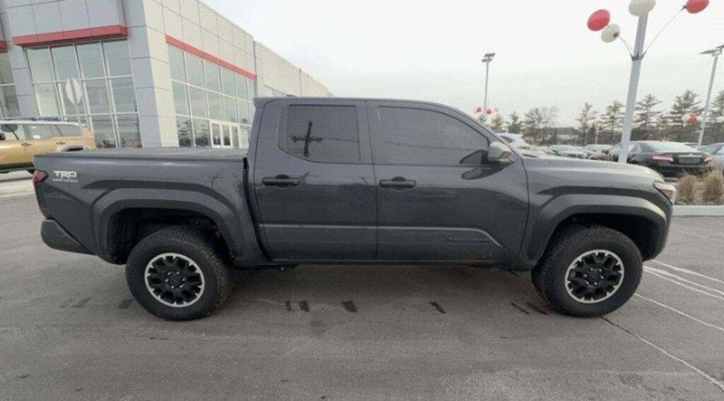 Used 2025 Toyota Tacoma TRD Off-Road Truck Double Cab