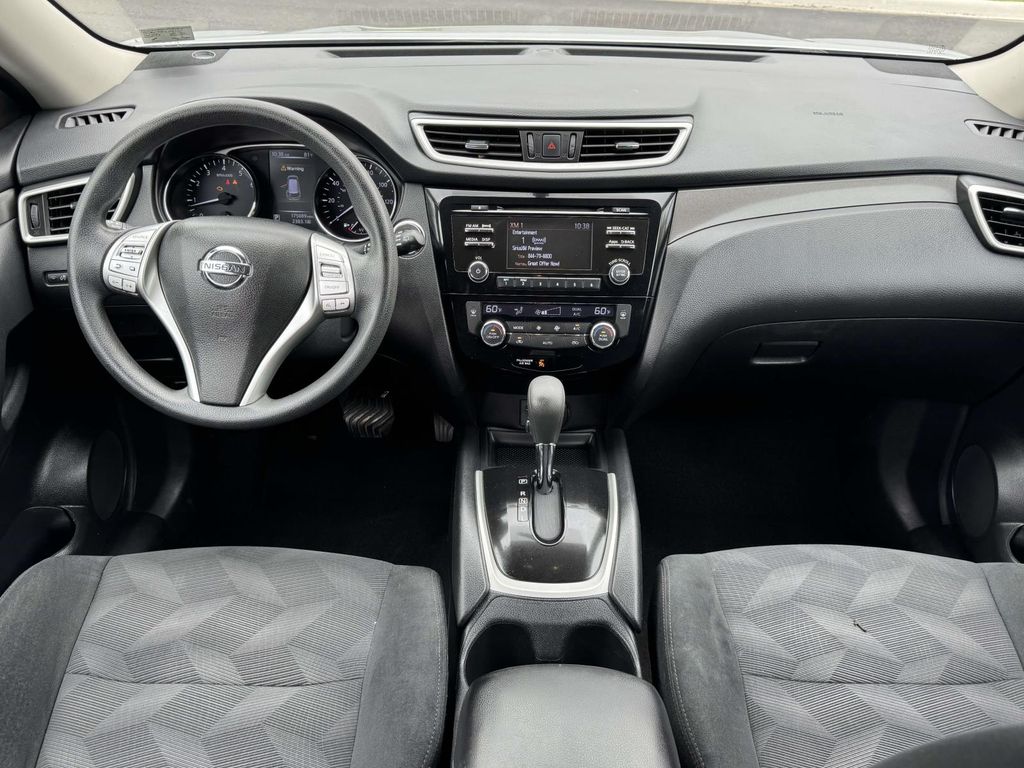 Used 2016 Nissan Rogue SV with VIN 5N1AT2MT9GC812686 for sale in Richmond, VA