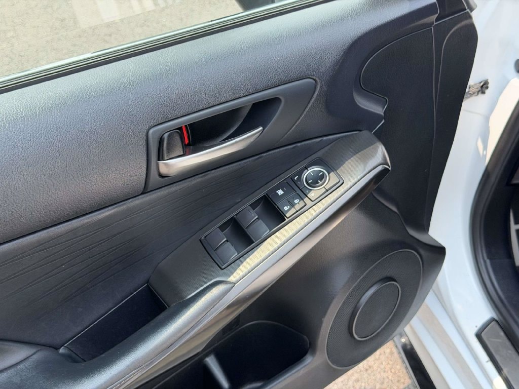 2021 Lexus IS 350 F SPORT - Photo 18