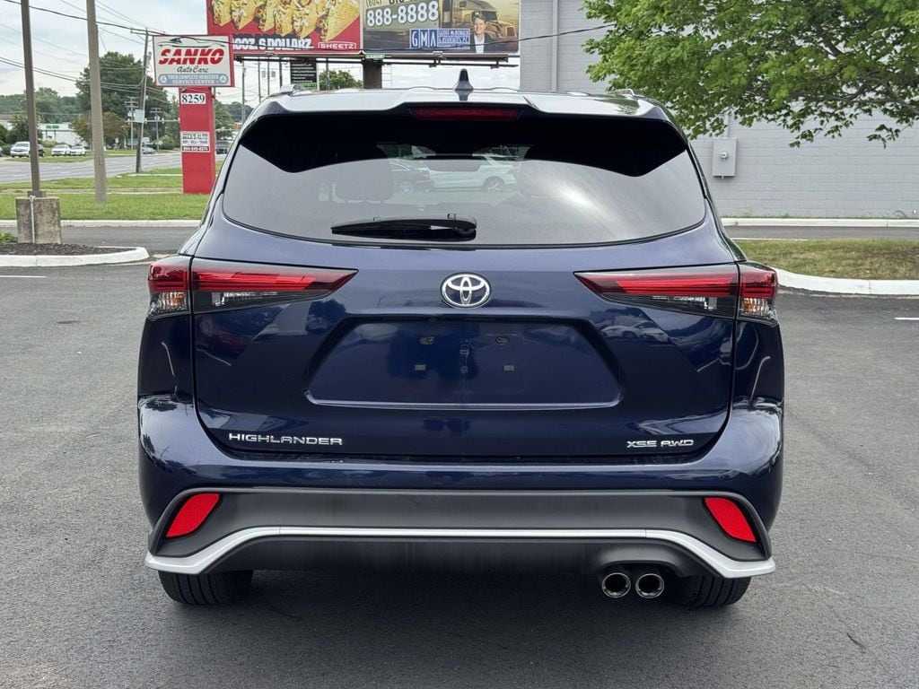 2025 Toyota Highlander XSE - Photo 24