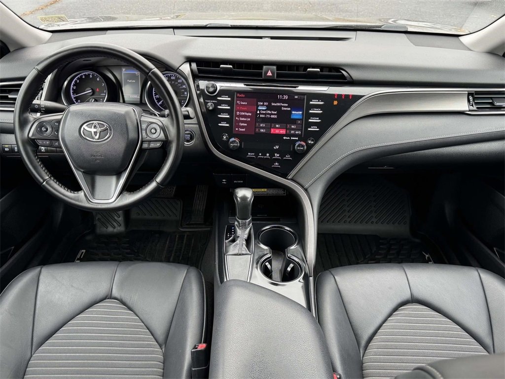 Used 2019 Toyota Camry SE Sedan