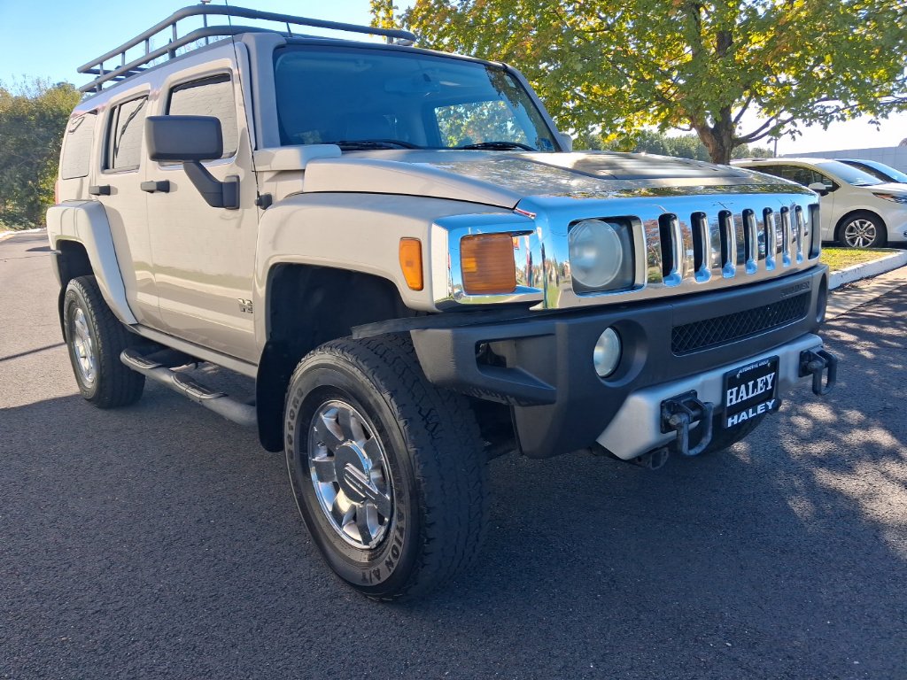 2008 HUMMER H3 Luxury SUV