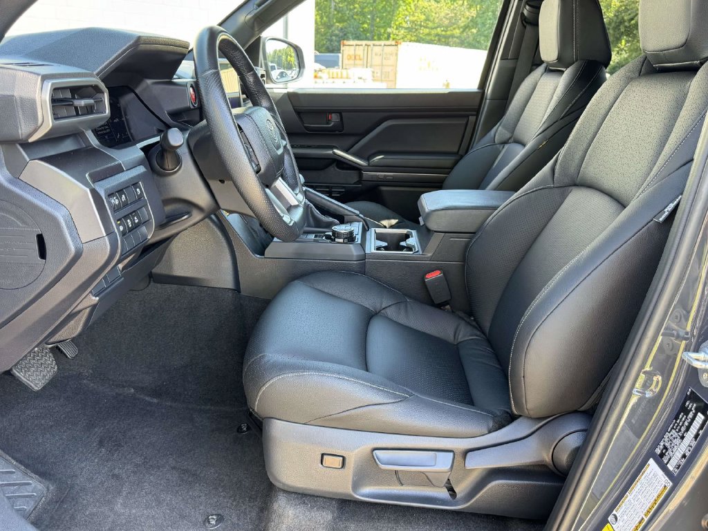 2025 Toyota 4Runner TRD Off-Road - Photo 20