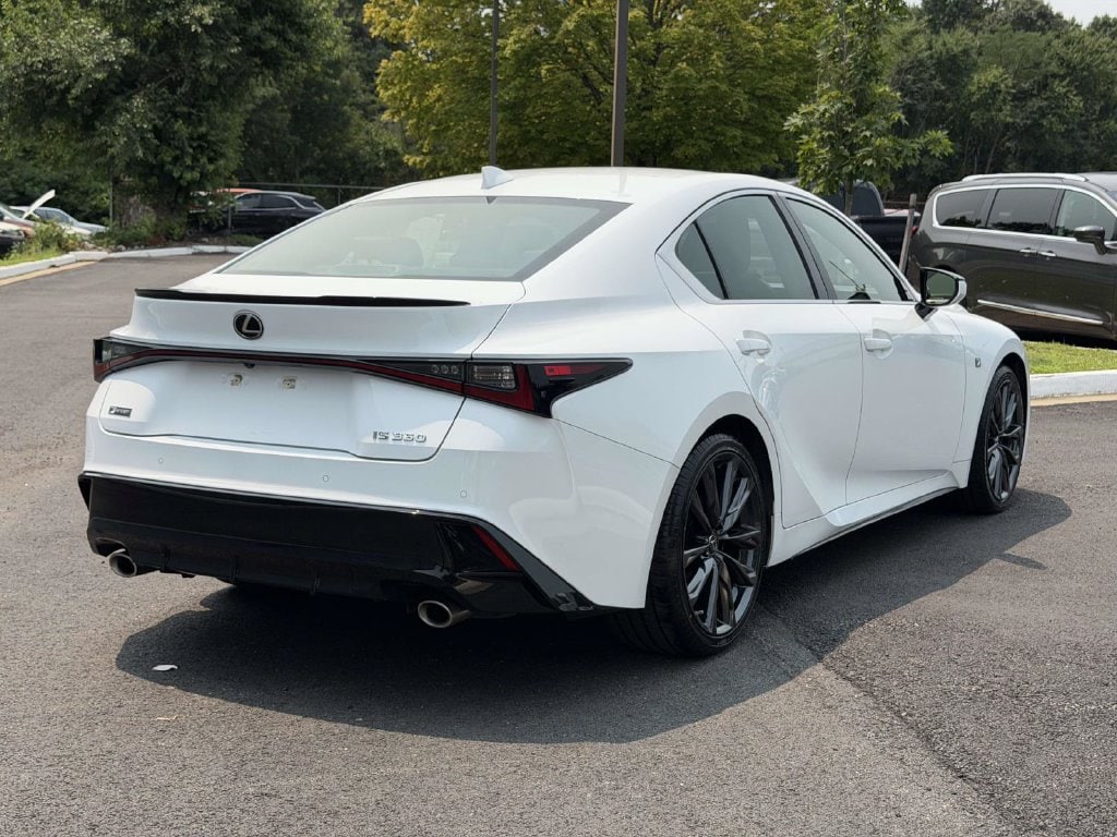 2021 Lexus IS 350 F SPORT - Photo 20