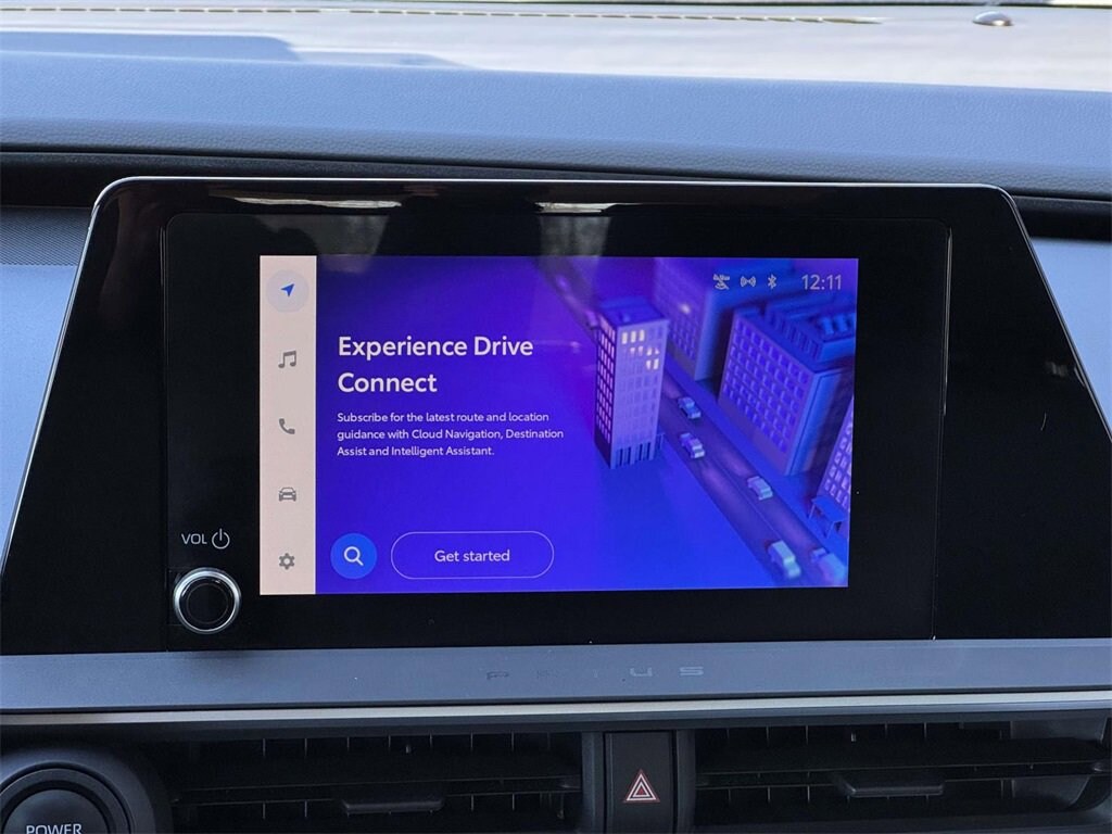 Used 2024 Toyota Prius LE Hatchback