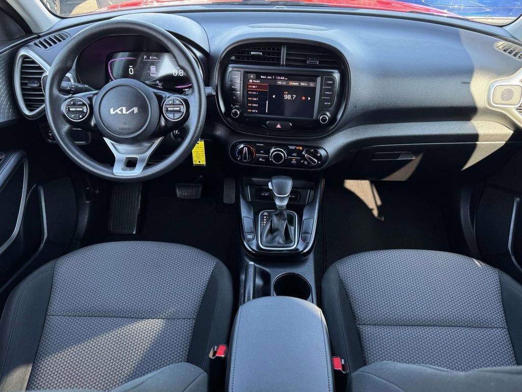 Used 2024 Kia Soul LX Hatchback