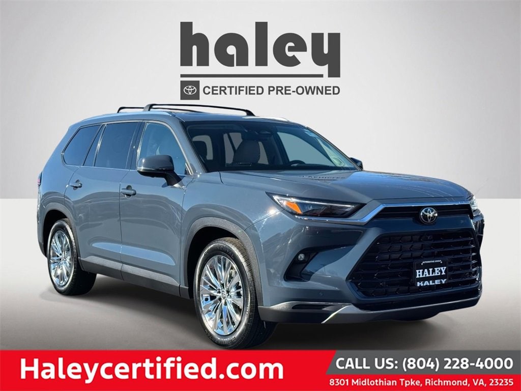 2024 Toyota Grand Highlander Platinum's photo