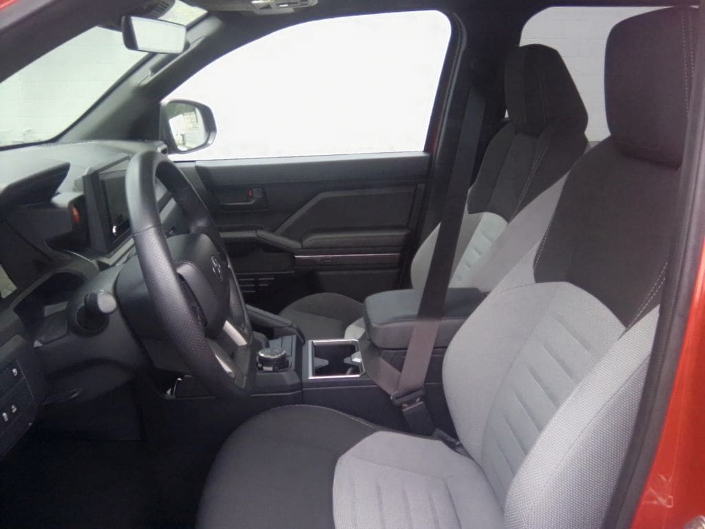 2025 Toyota 4Runner TRD Sport - Photo 13