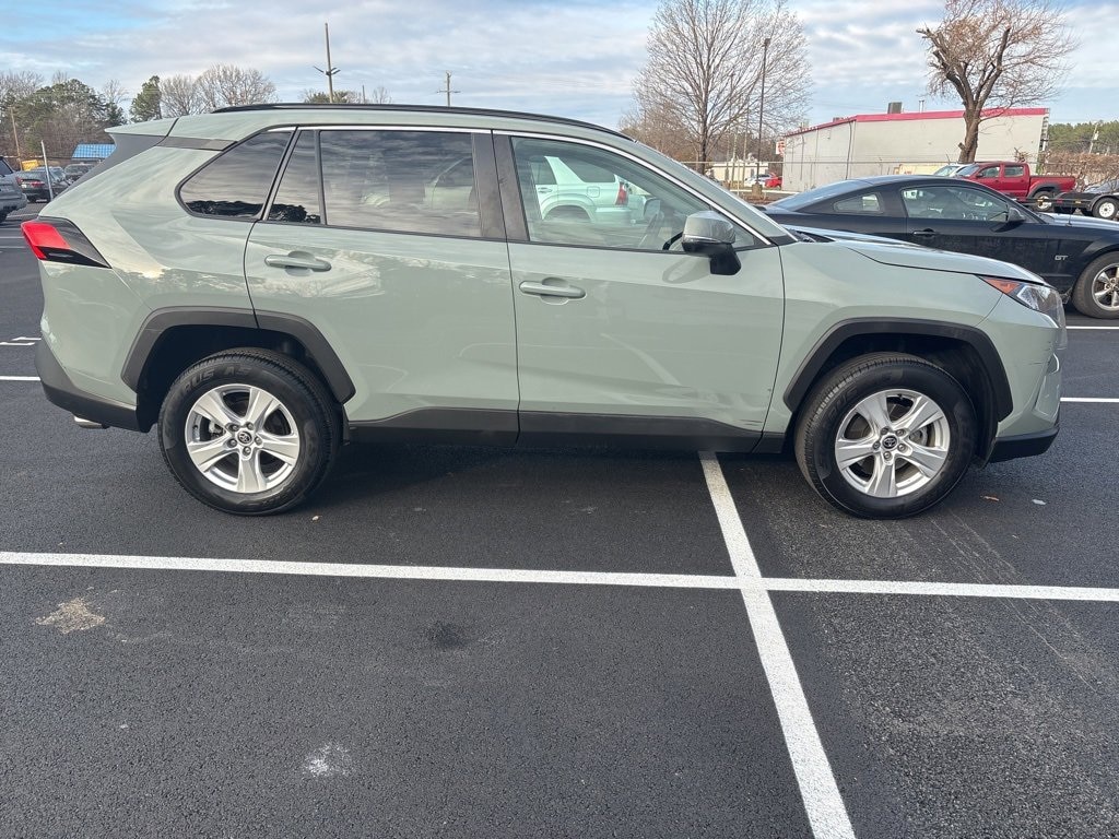 Used 2021 Toyota RAV4 XLE SUV