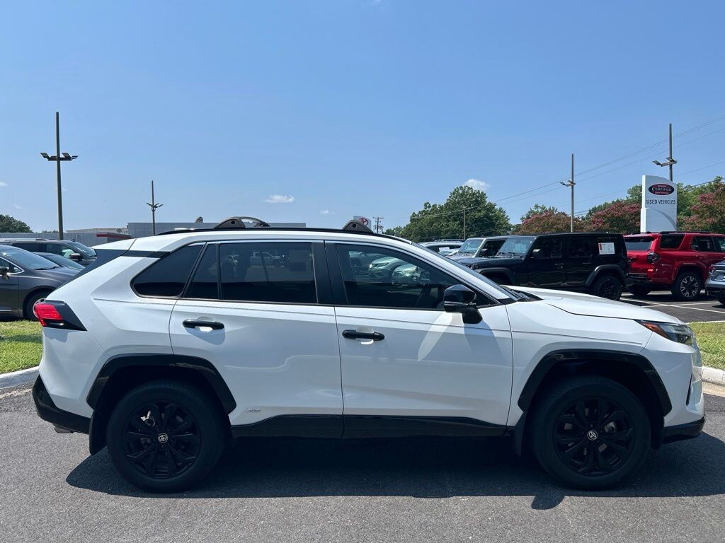 Used 2024 Toyota RAV4 Hybrid SE SUV