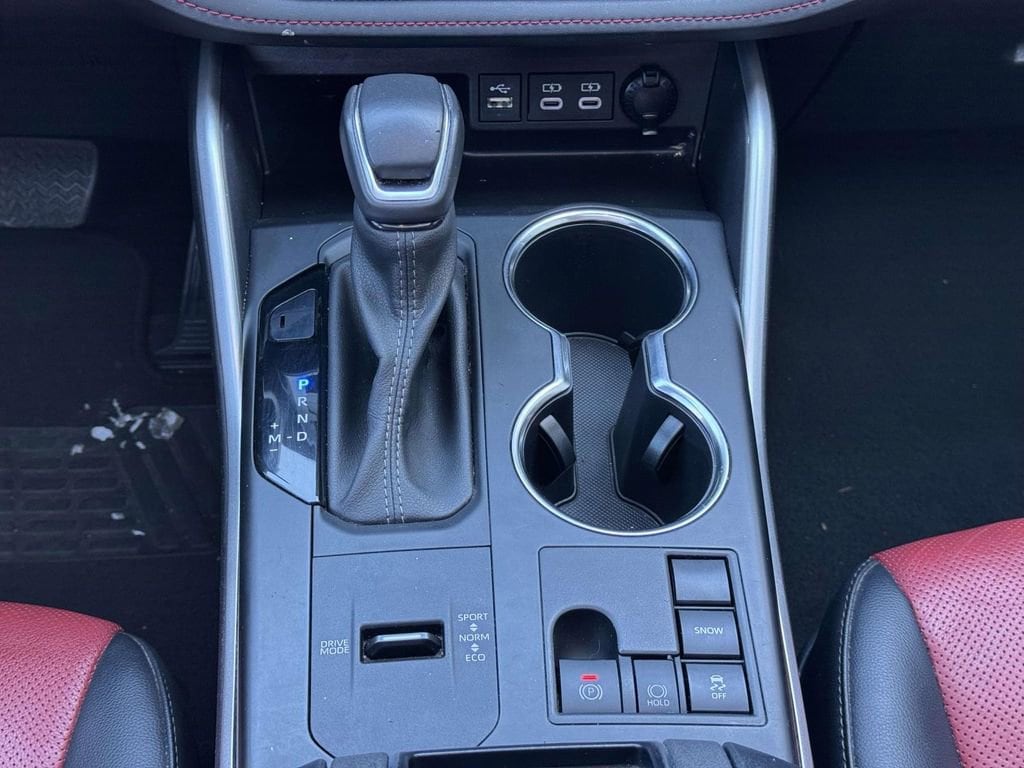 2023 Toyota Highlander XSE - Photo 6