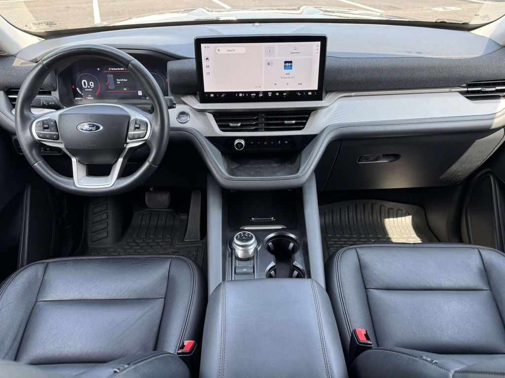 Used 2025 Ford Explorer Active SUV
